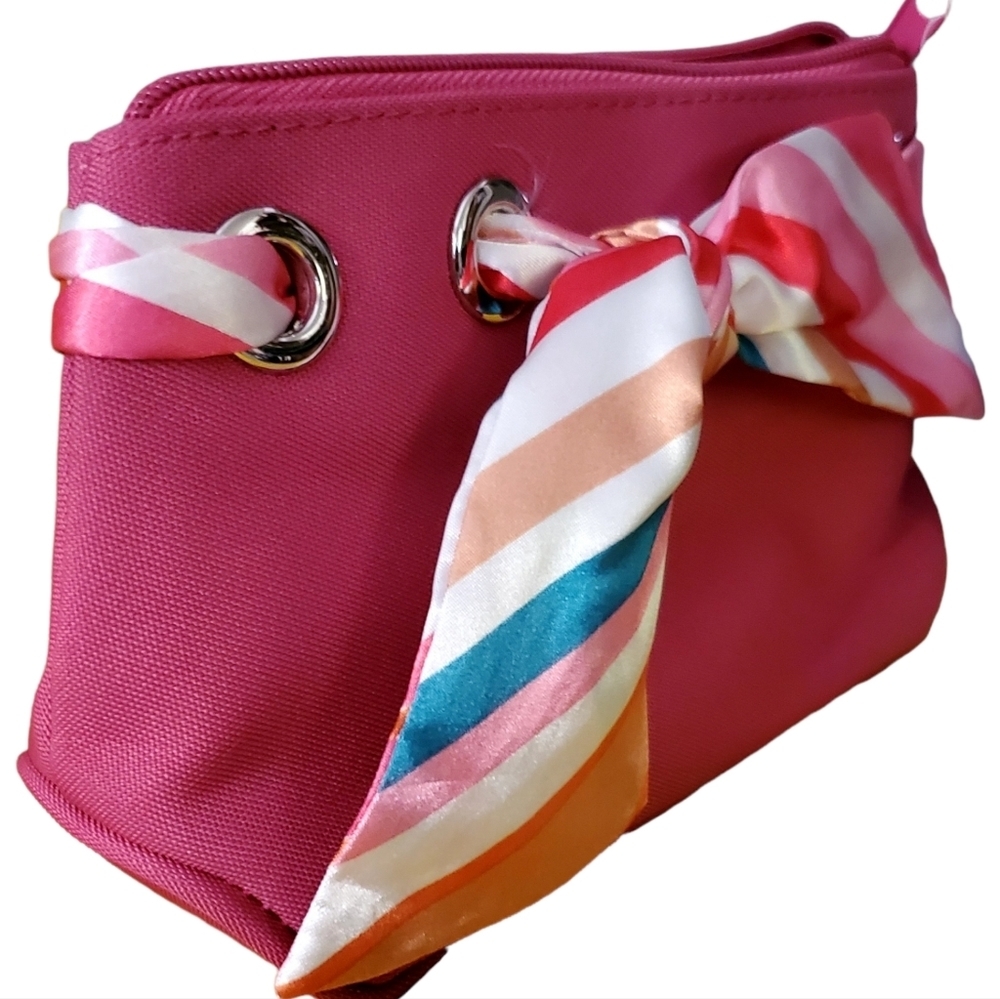Frankie & Johnnie Makeup Pouch